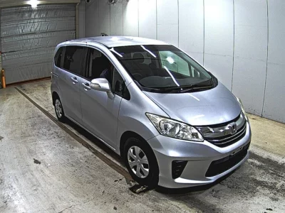 HONDA FREED