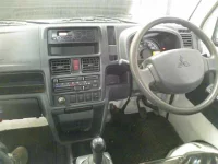 Цена авто Mitsubishi Minicab с аукционов Японии, номер кузова DS16T, пробег 114 000, оценка 4