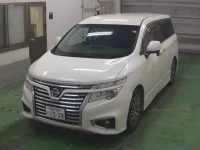 Цена авто Nissan Elgrand с аукционов Японии, номер кузова TNE52, пробег 185 000, оценка 6