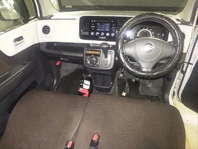 SUZUKI MRWAGON