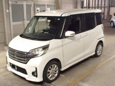 NISSAN DAYZ ROOX