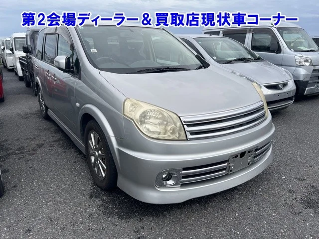 Nissan Lafesta 2005