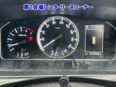 TOYOTA HIACE VAN