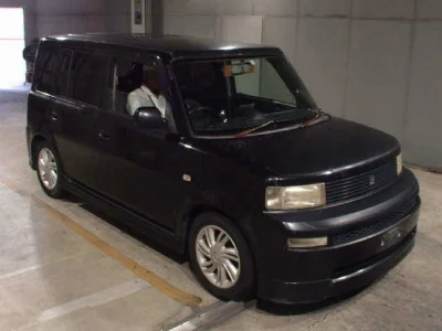 TOYOTA BB