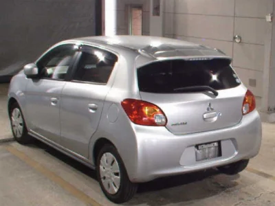 MITSUBISHI MIRAGE