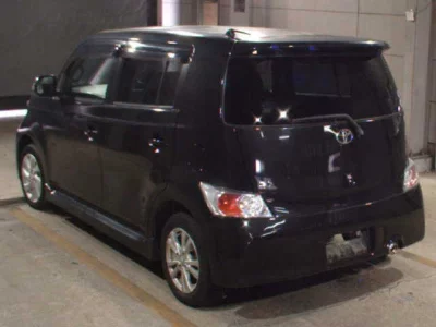 TOYOTA BB