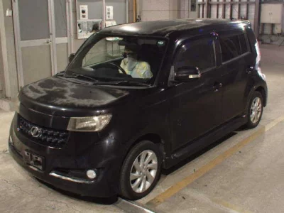 TOYOTA BB