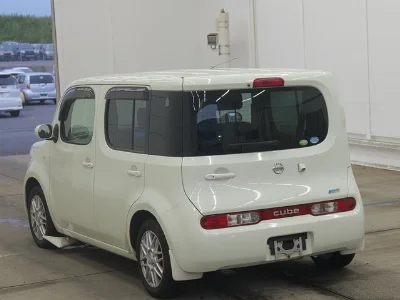 NISSAN CUBE