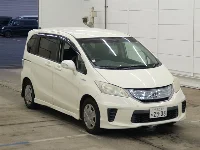 Цена авто Honda Freed с аукционов Японии, номер кузова GP3, пробег 126 000, оценка 8