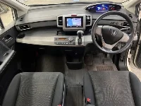 Цена авто Honda Freed с аукционов Японии, номер кузова GP3, пробег 126 000, оценка 8