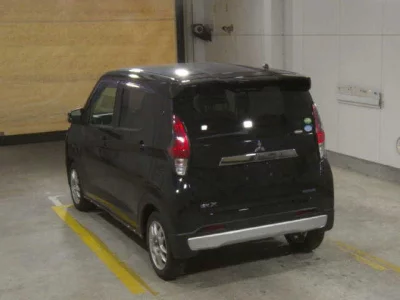 MITSUBISHI EK X