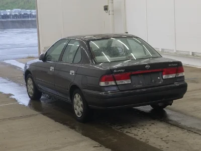 NISSAN SUNNY