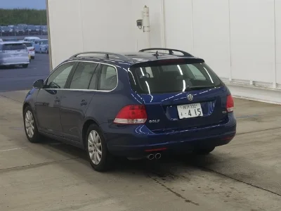 VOLKSWAGEN GOLF VARIANT