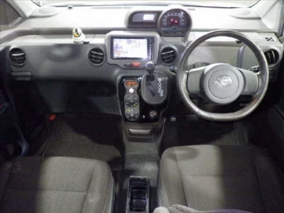 TOYOTA SPADE
