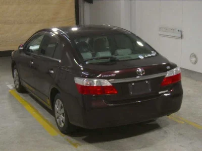 TOYOTA PREMIO