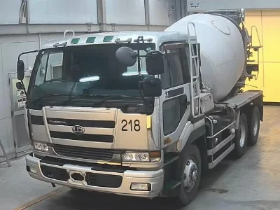 NISSAN UD