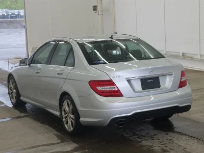 MERCEDES BENZ C CLASS
