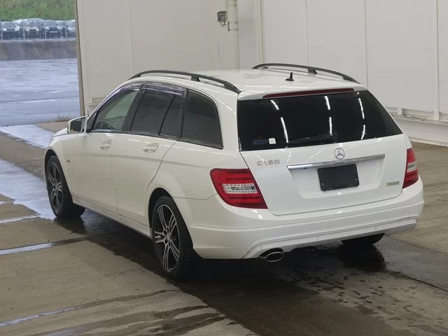 Mercedes-Benz C-Class C180T EDITION C, миниатюра 2