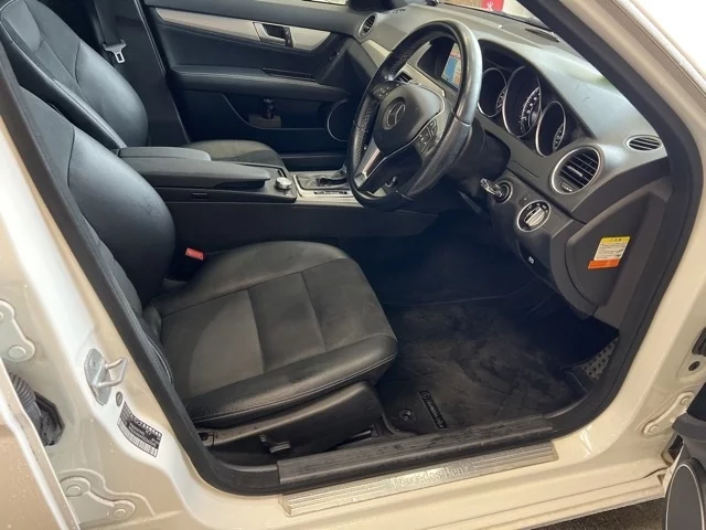 Mercedes-Benz C-Class C180T EDITION C, миниатюра 3