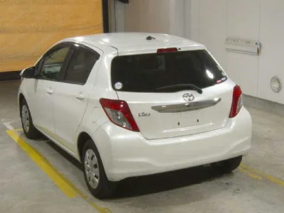 TOYOTA VITZ