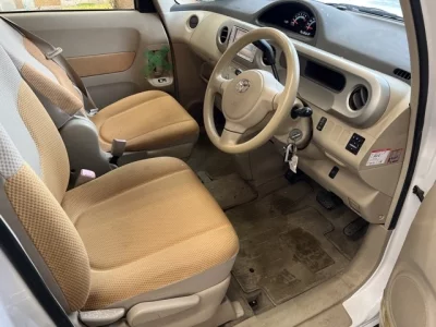 TOYOTA PORTE