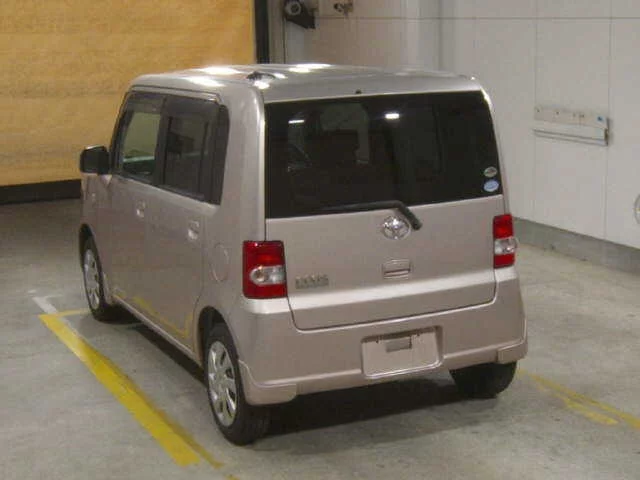 Toyota Pixis Space L, миниатюра 2
