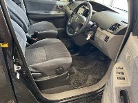 Цена авто Toyota Voxy с аукционов Японии, номер кузова AZR60G, пробег 83 000, оценка 4