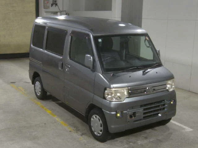 Mitsubishi Minicab 2013