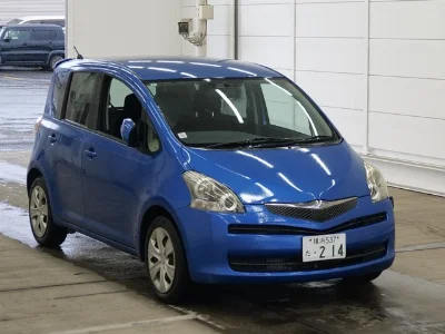 Toyota Ractis