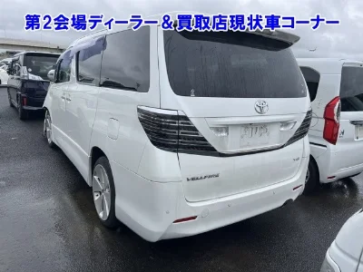 TOYOTA VELLFIRE