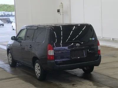 TOYOTA SUCCEED