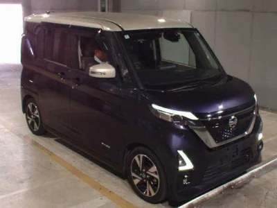 NISSAN ROOX