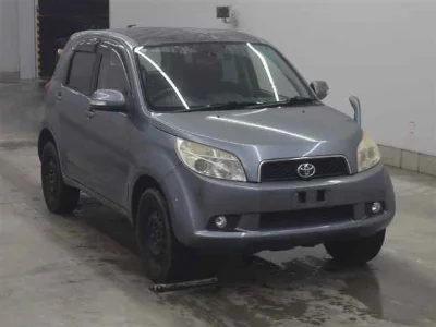 TOYOTA RUSH