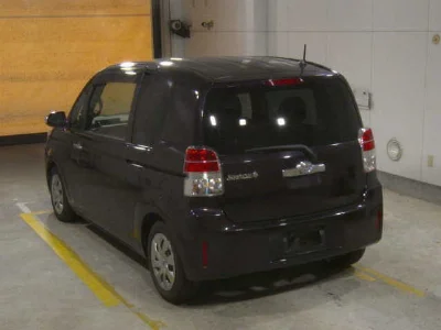 TOYOTA SPADE