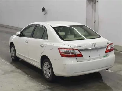 TOYOTA PREMIO