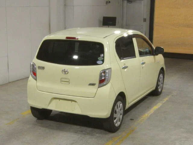 Toyota Pixis Epoch X, миниатюра 5