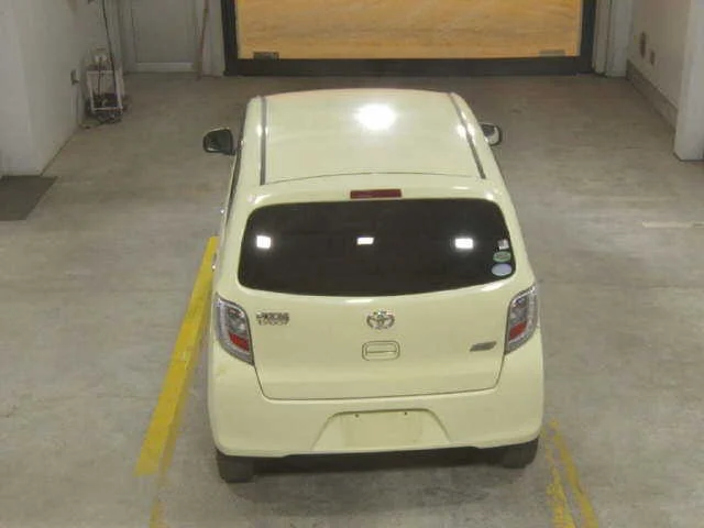 Toyota Pixis Epoch X, миниатюра 6