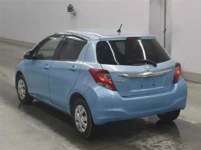 TOYOTA VITZ