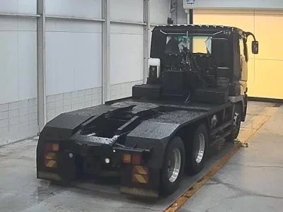 MITSUBISHI FUSO