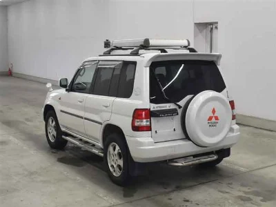 MITSUBISHI PAJERO IO