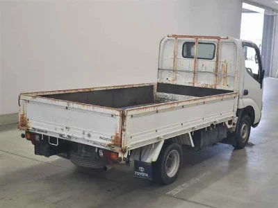 TOYOTA DYNA