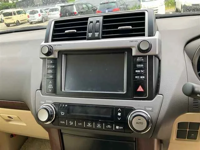 Toyota Land Cruiser Prado TX_L Package, миниатюра 6