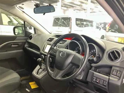 NISSAN LAFESTA
