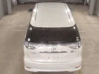 Цена авто Toyota Estima с аукционов Японии, номер кузова AHR20W, пробег 140 000, оценка 2