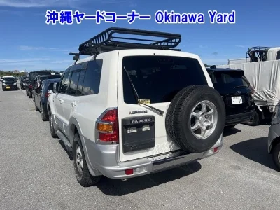 MITSUBISHI PAJERO