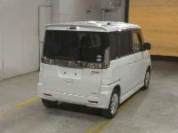 Цена авто Suzuki Spacia с аукционов Японии, номер кузова MK32S, пробег 137 000, оценка 6