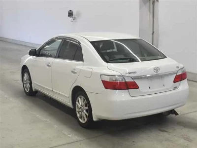 TOYOTA PREMIO
