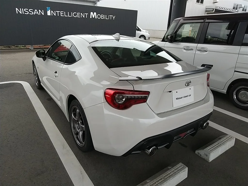 Toyota GT86 GT Limited, миниатюра 2