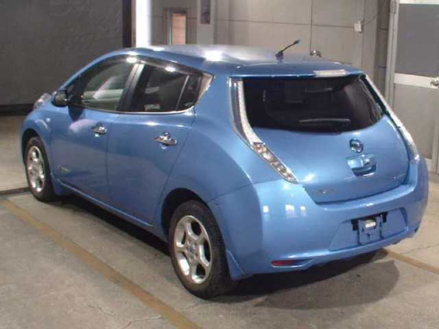 Nissan LEAF, миниатюра 2