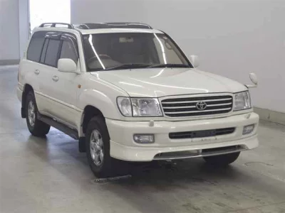 TOYOTA LAND CRUISER